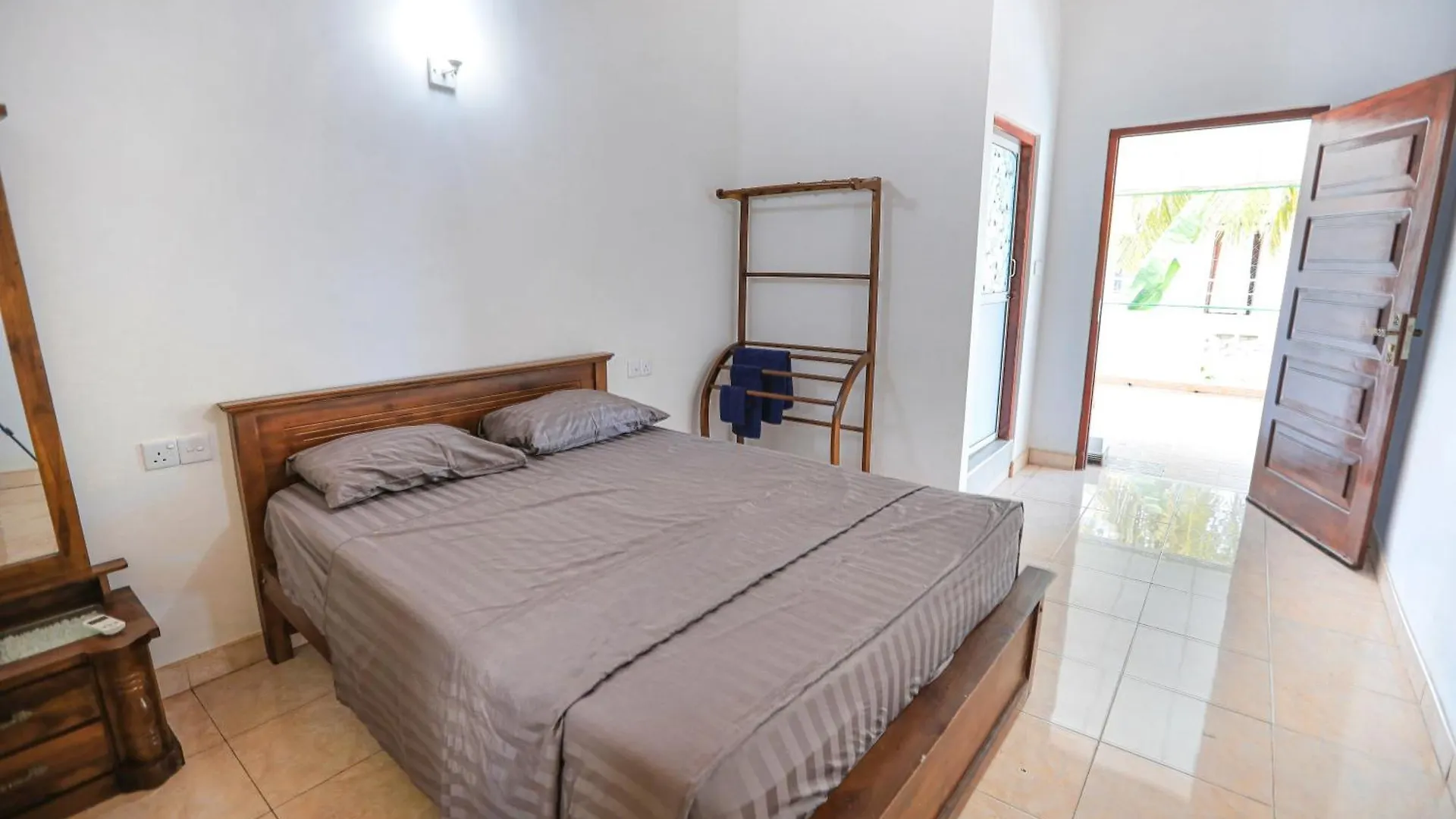 Green Gate House Rooms Kochchikade Guest house